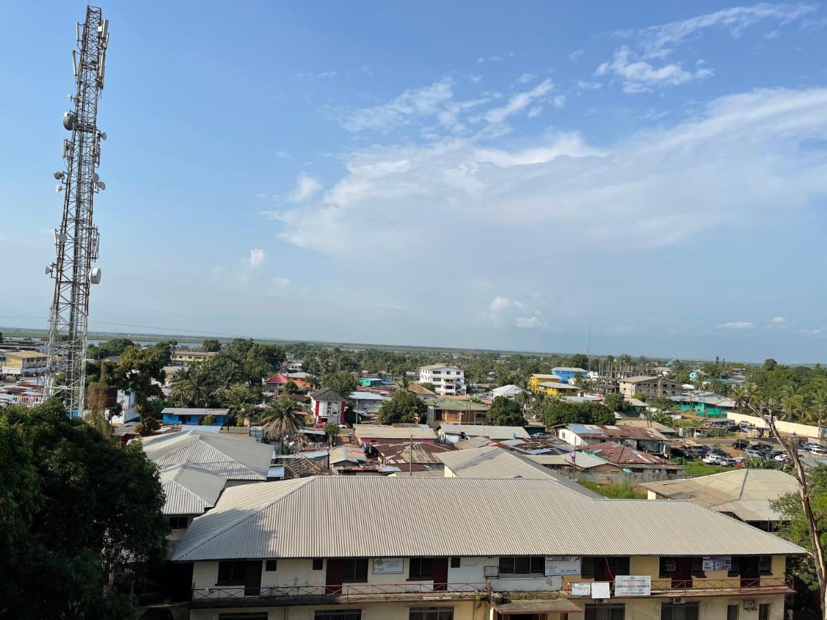 Boulevard Palace Hotel Monrovia Extérieur photo